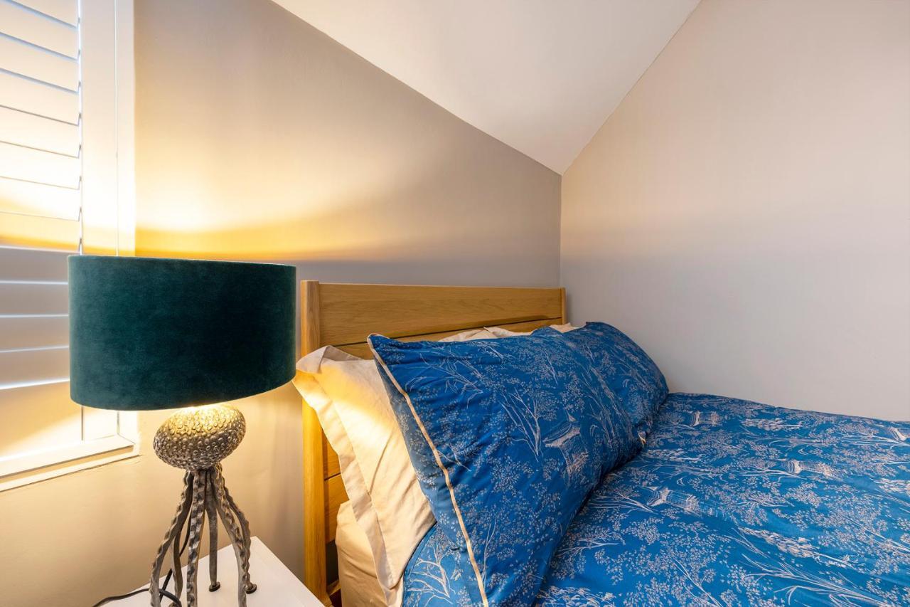 Luxury Central Home - Parking & Ev Point, Superking Bed Canterbury Esterno foto