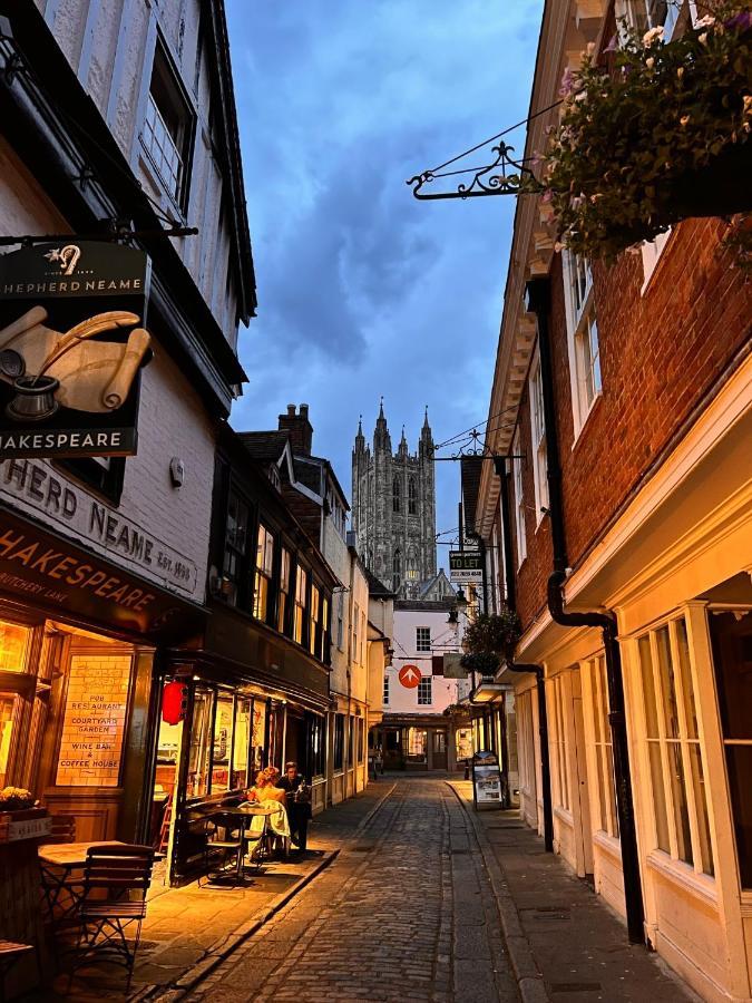 Luxury Central Home - Parking & Ev Point, Superking Bed Canterbury Esterno foto